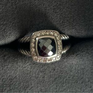 Authentic David Yurman Petite Albion Ring with black onyx and diamonds - size 6.